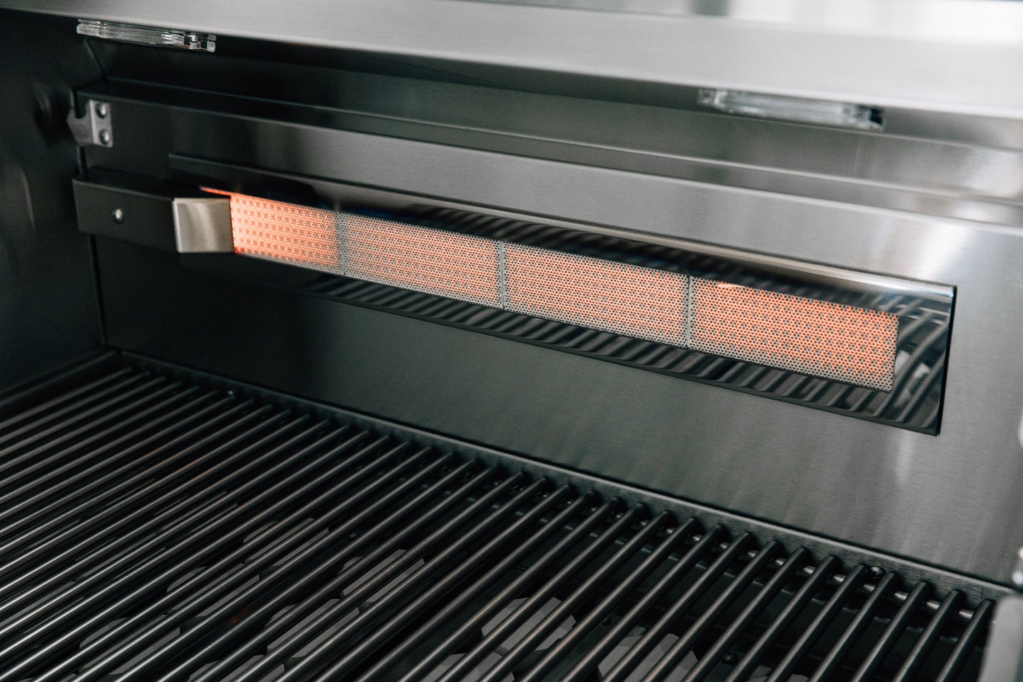 Alturi 42" Built-in Grill