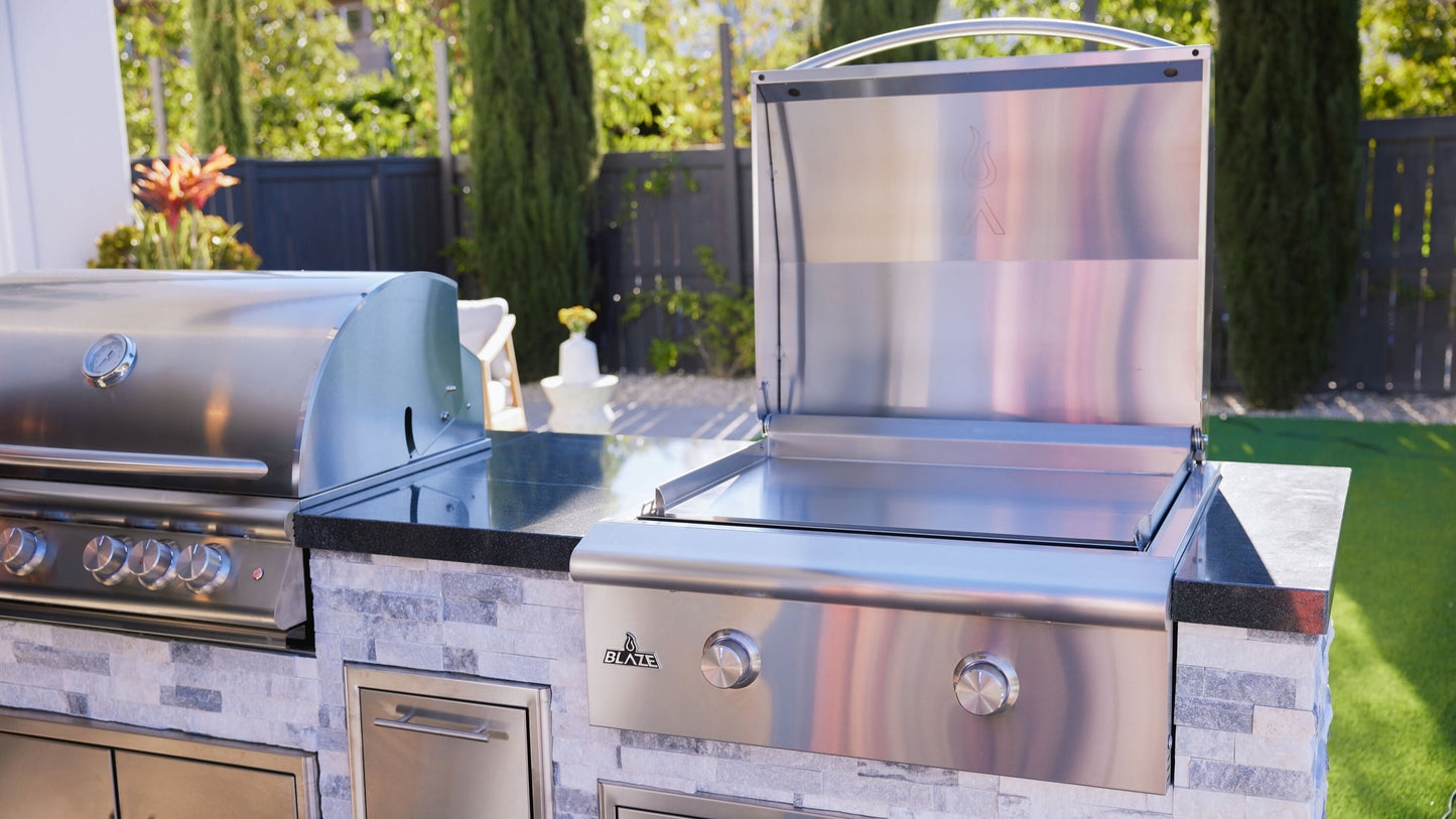 Blaze LTE+ 30" Built-in Natural Gas Griddle with Lift-Assist Hood (BLZ-GRIDDLE-LTE3-NG)