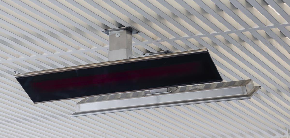 Bromic Heating Platinum Smart-Heat 50" 3400 Watt 208V Black Electric Patio Heater