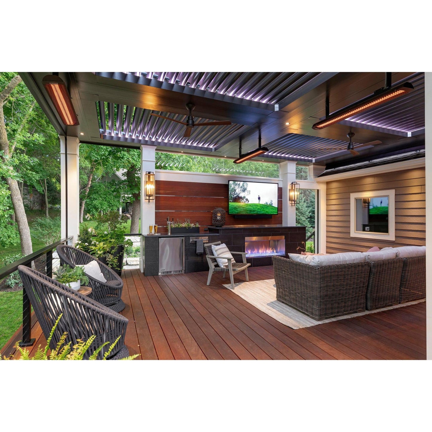 Bromic Heating Tungsten Smart-Heat 44" 2000 Watt 220-240V Black Electric Patio Heater