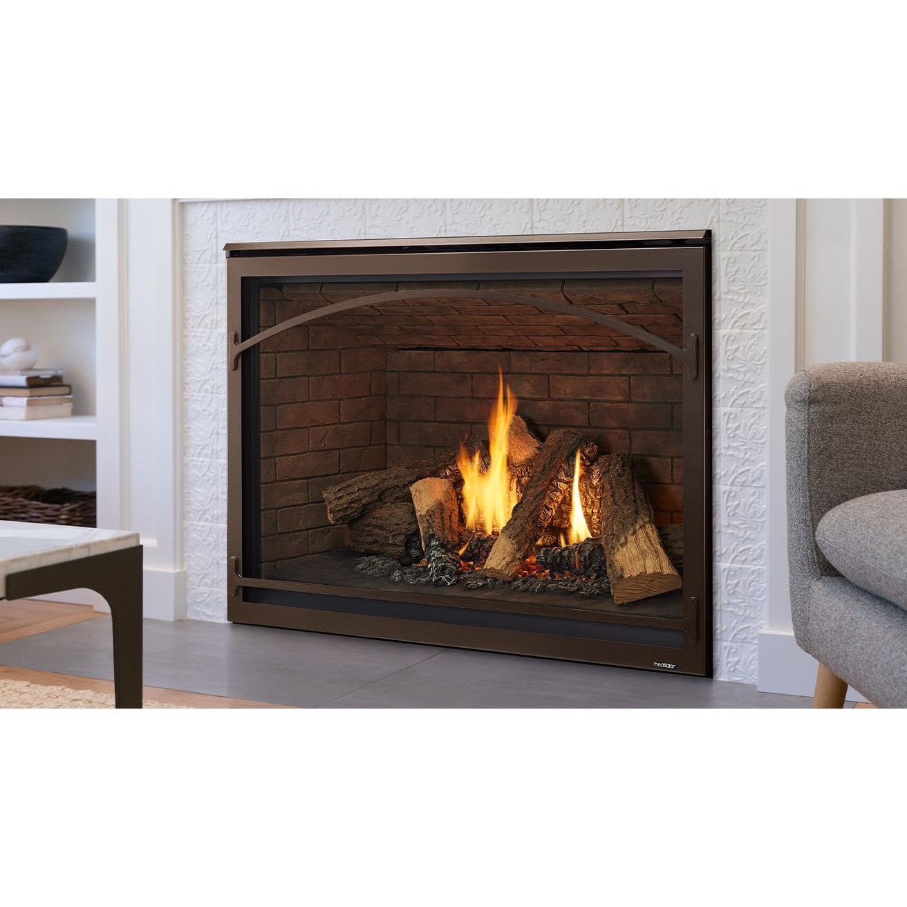Heatilator Caliber nXt 42" Traditional Top/Rear Direct Vent Natural Gas Fireplace With Traditional Refractory and Intellifire Touch Ignition System