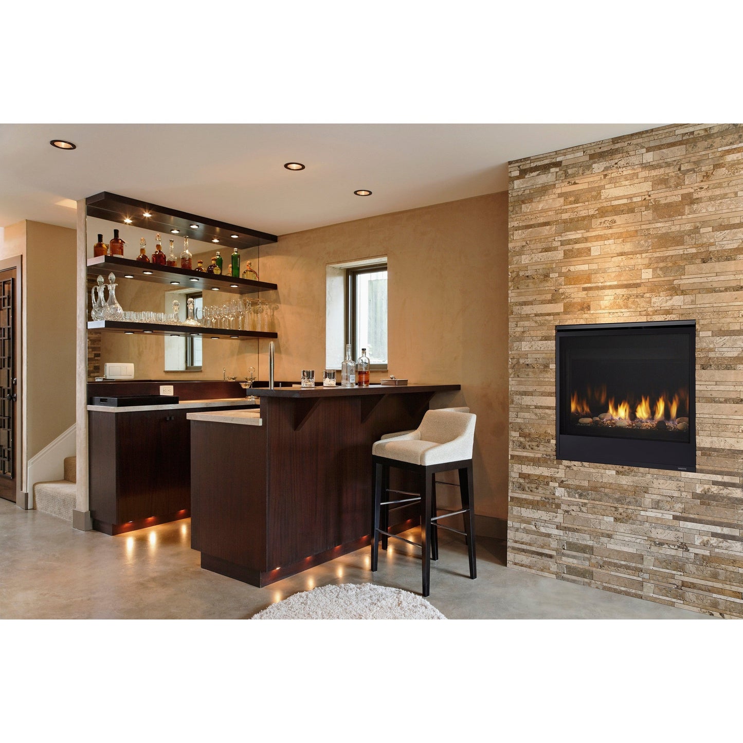 Majestic Quartz 32" Traditional Top/Rear Direct Vent Propane Gas Fireplace With IntelliFire Touch Ignition System
