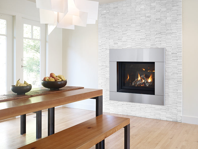 Regency Panorama SureFire Gas Fireplace 33"- Clean Front