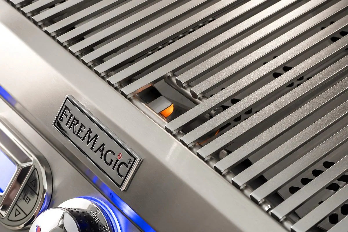 Fire Magic Aurora A830s 46" Natural Gas and Charcoal Freestanding Dual Grill with Analog Thermometer (A830S-7EAN-61-CB)