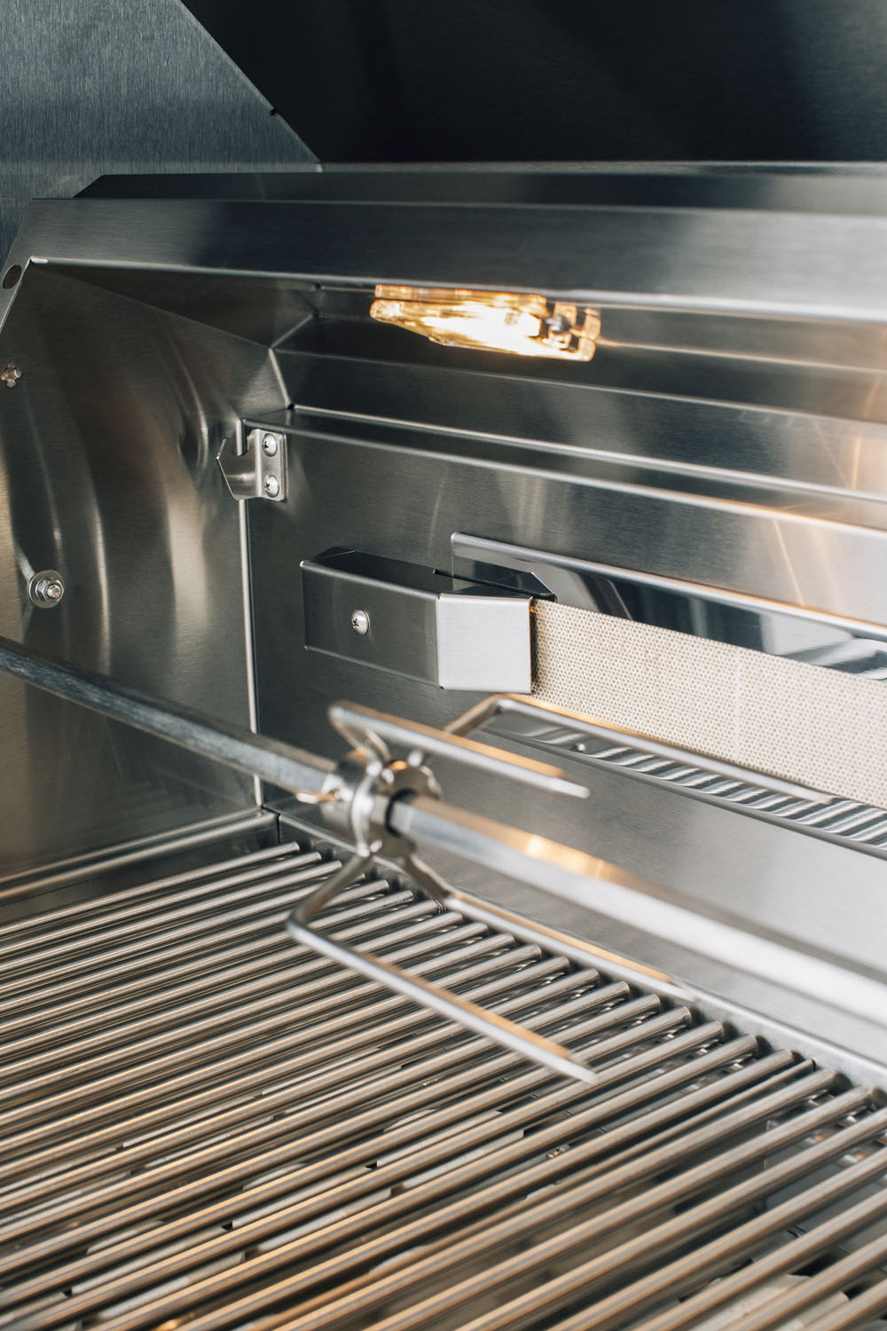 Alturi 42" Freestanding Grill