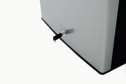 21" 4.2C Compact Refrigerator w/ Reversible Door