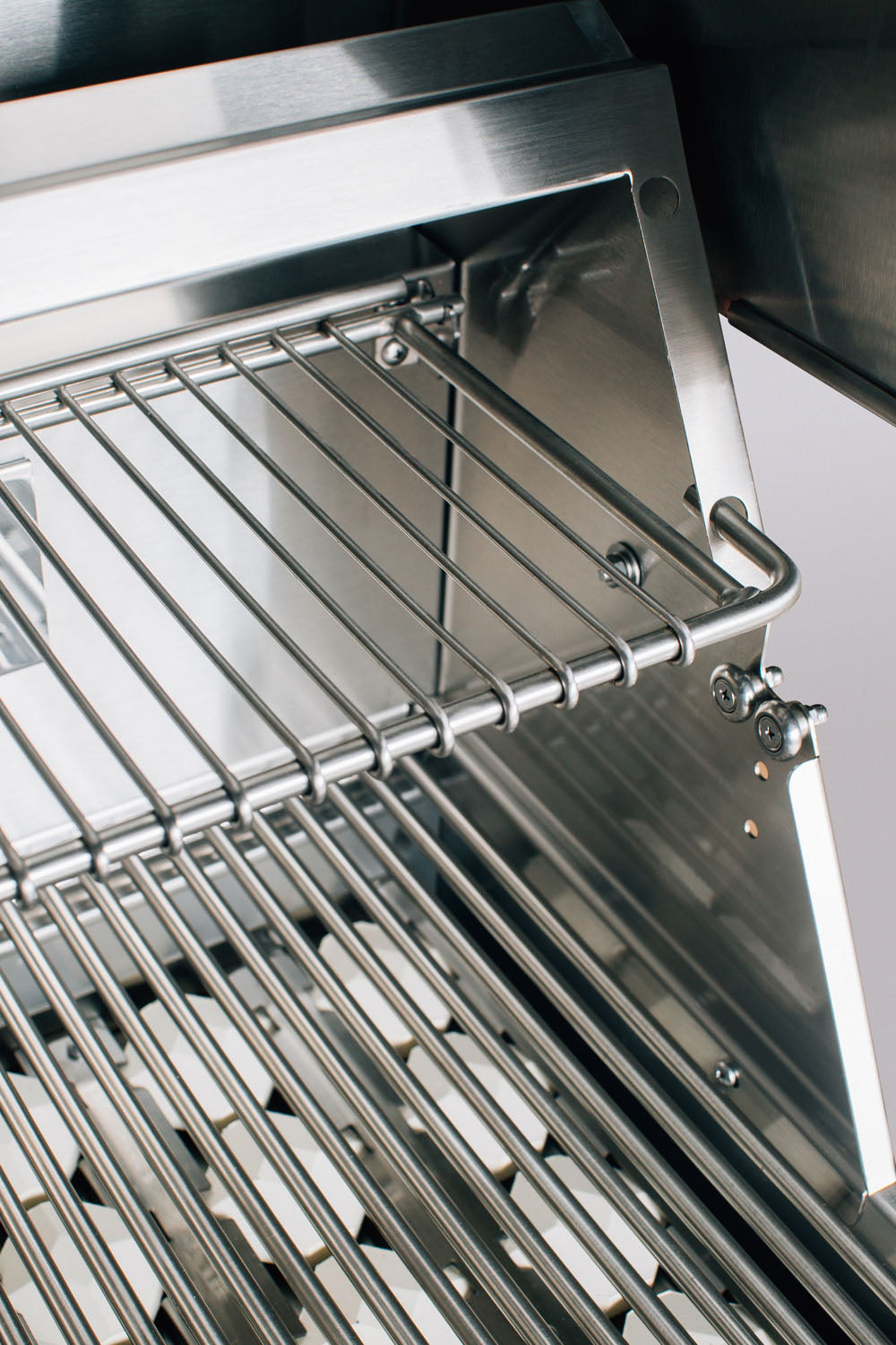 Alturi 42" Freestanding Grill