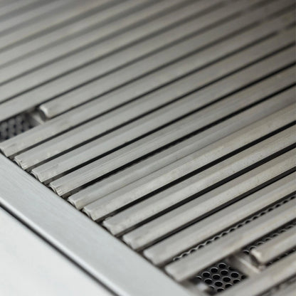 Blaze LTE PRO 32" 4 Burner Built-in Natural Gas Grill with Digital Temperature Screen & Rear Infrared Burner (BLZ-4LTEPRO-NG)