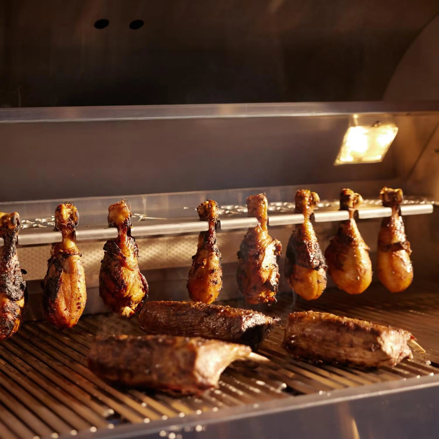 Blaze LTE PRO 32" 4 Burner Built-in Natural Gas Grill with Digital Temperature Screen & Rear Infrared Burner (BLZ-4LTEPRO-NG)