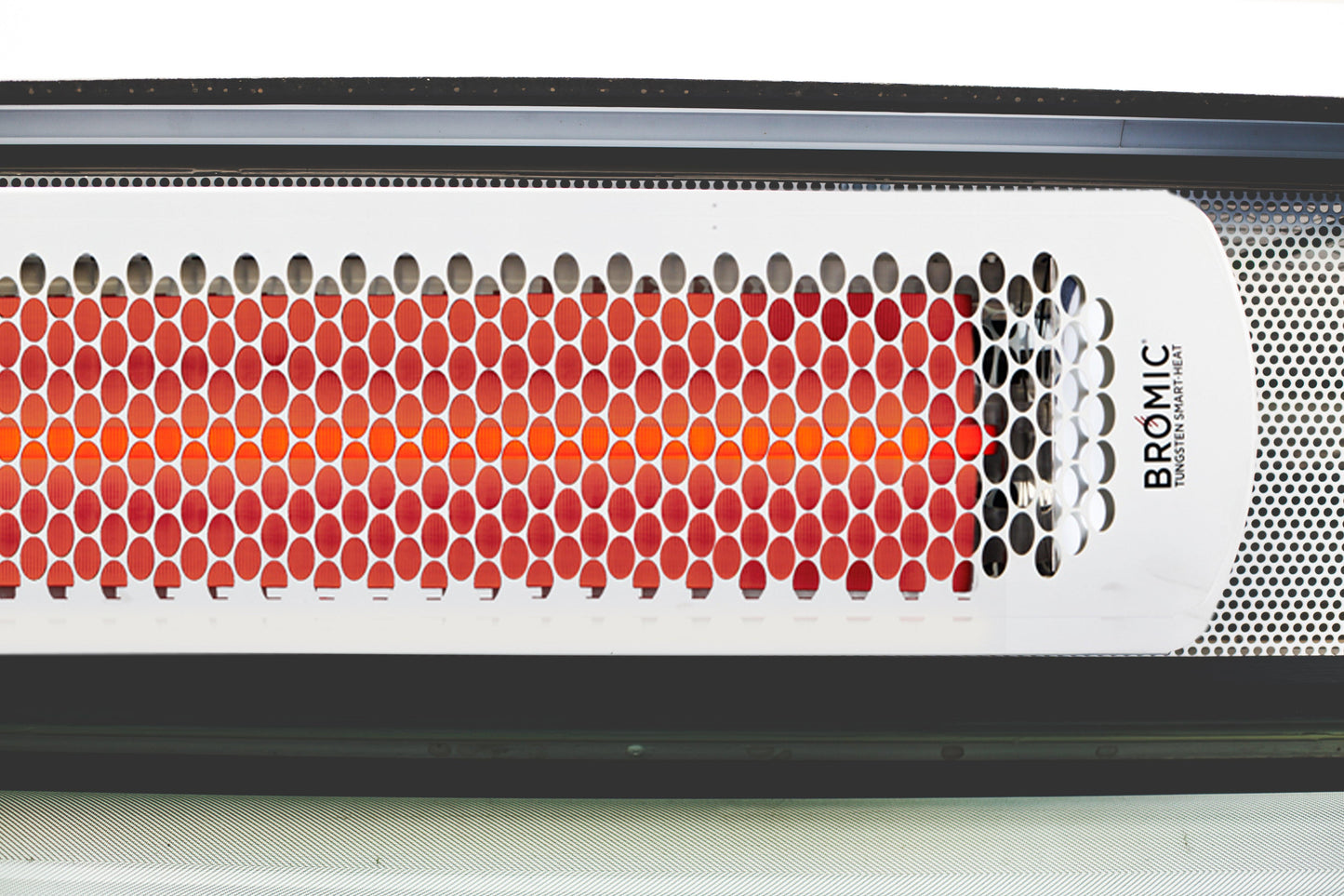 Bromic Heating Tungsten Smart-Heat 56" 6000 Watt 220-240V White Electric Patio Heater