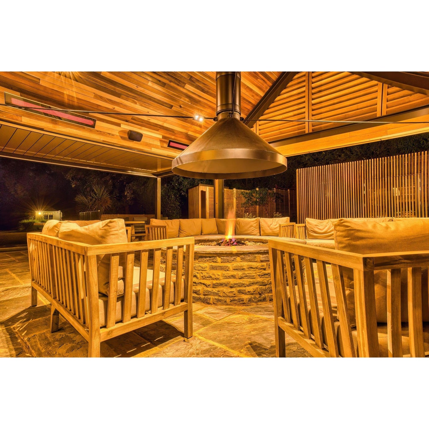 Bromic Heating Platinum Smart-Heat 50" 3400 Watt 220-240V Black Electric Patio Heater