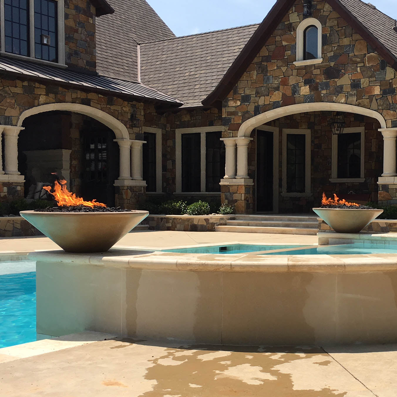 Cazo Concrete Fire Bowl by The Outdoor Plus - Free Cover Included