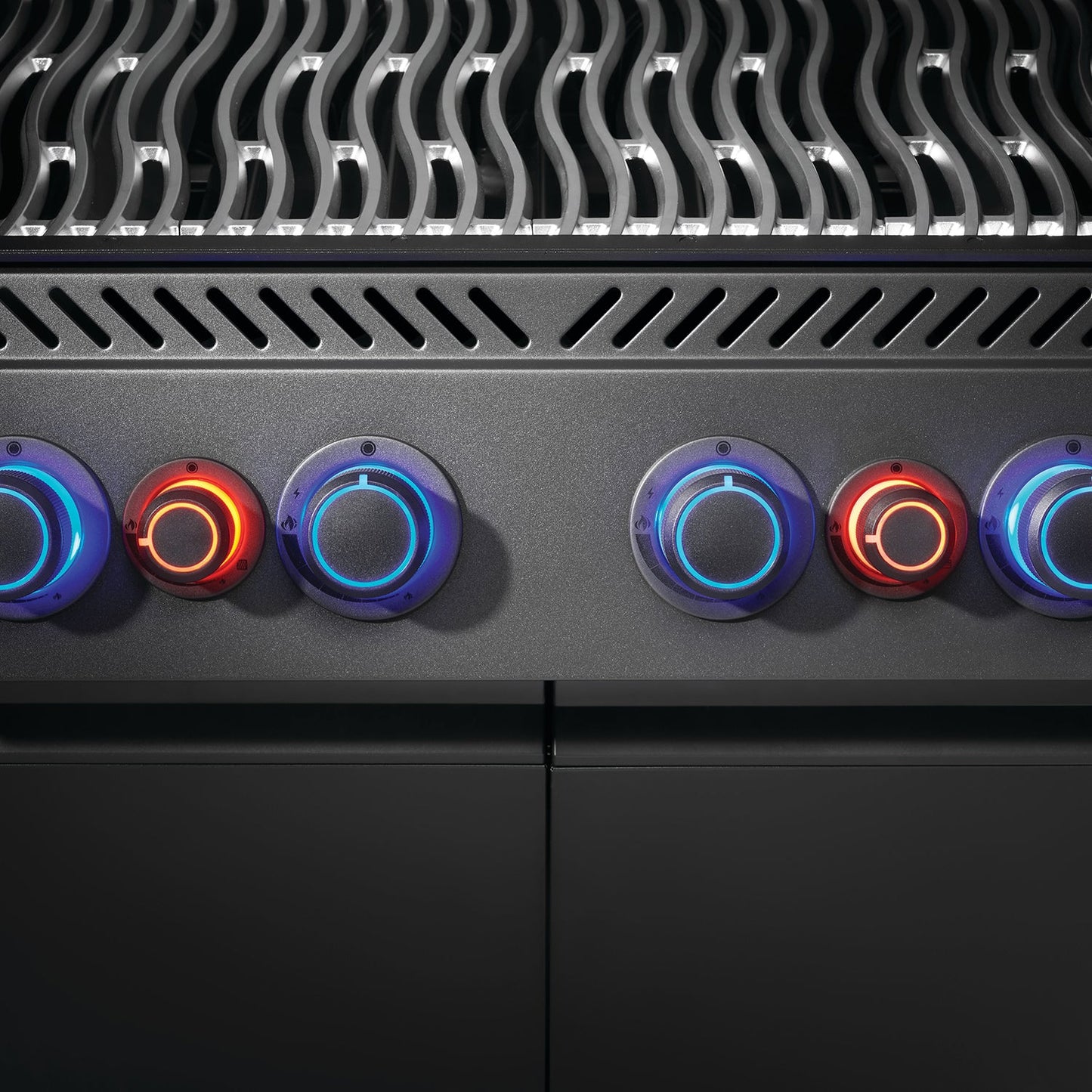 Napoleon Prestige 500 Phantom Connected RSIB w/ Infrared Side and Rear Burner (Matte Black) 6-Burner w/ WiFi & Bluetooth