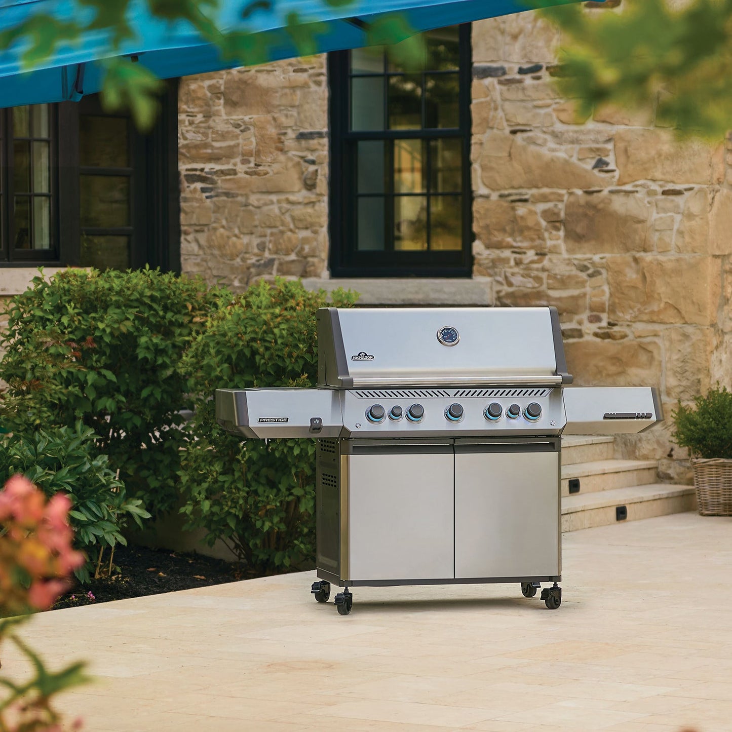 Napoleon Prestige 665 RSIB w/ Infrared Side and Rear Burner (Stainless Steel) 7-Burner
