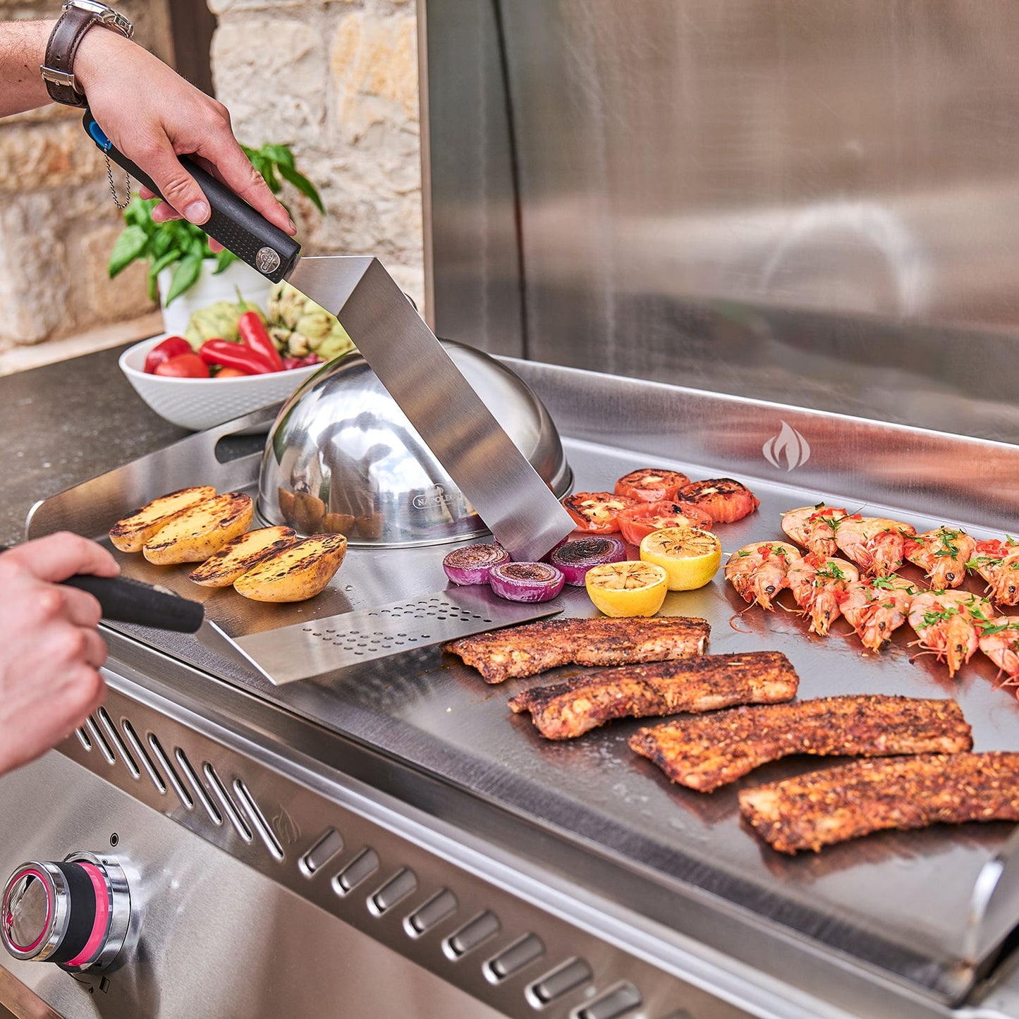 Napoleon Built-In 700 Series 32" Gas Griddle (Stainless Steel) 2-Burner