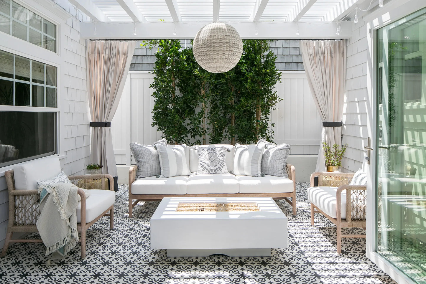 Del Mar Concrete Fire Pit by The Outdoor Plus - Free Cover Included