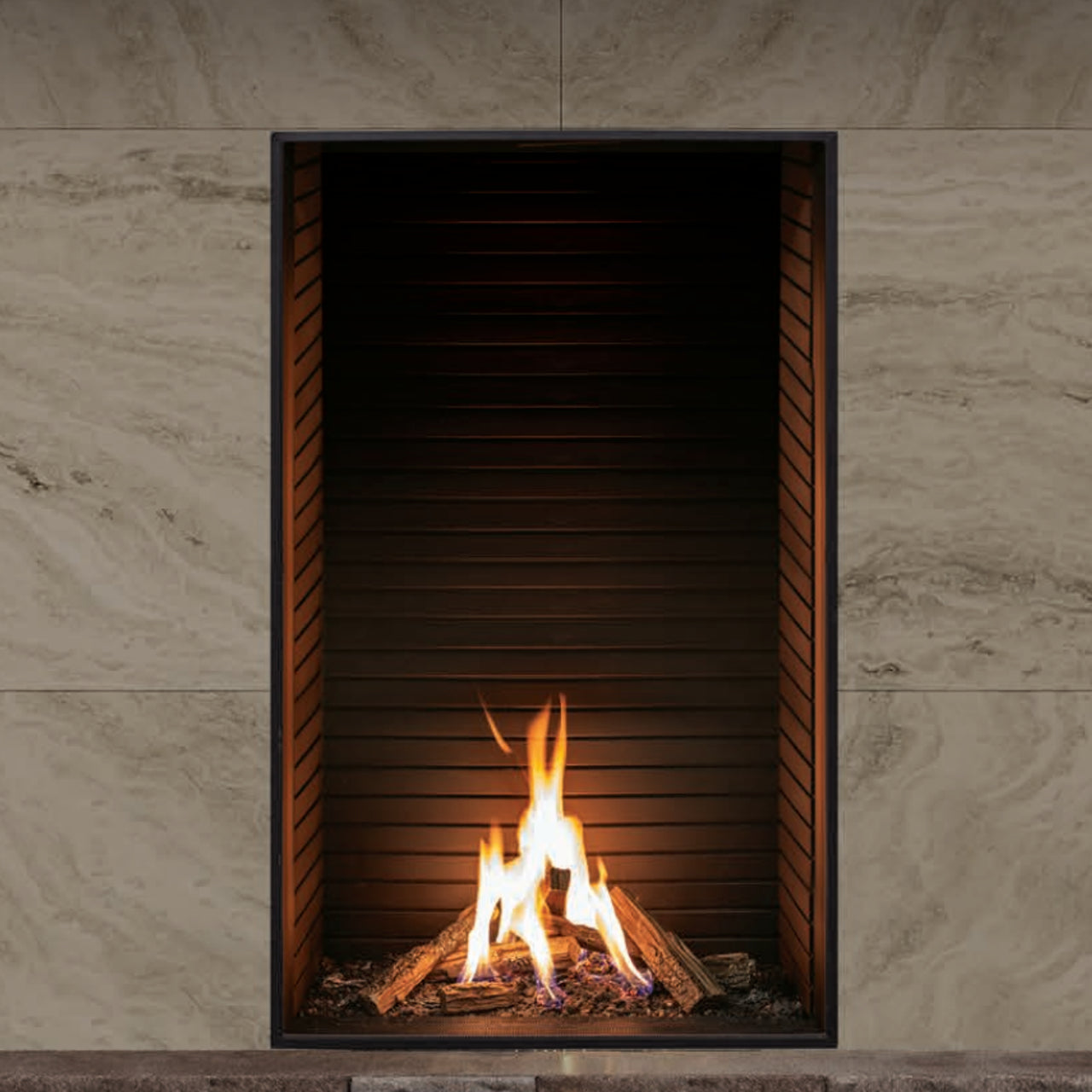 Urbana U33 Tall Gas Fireplace
