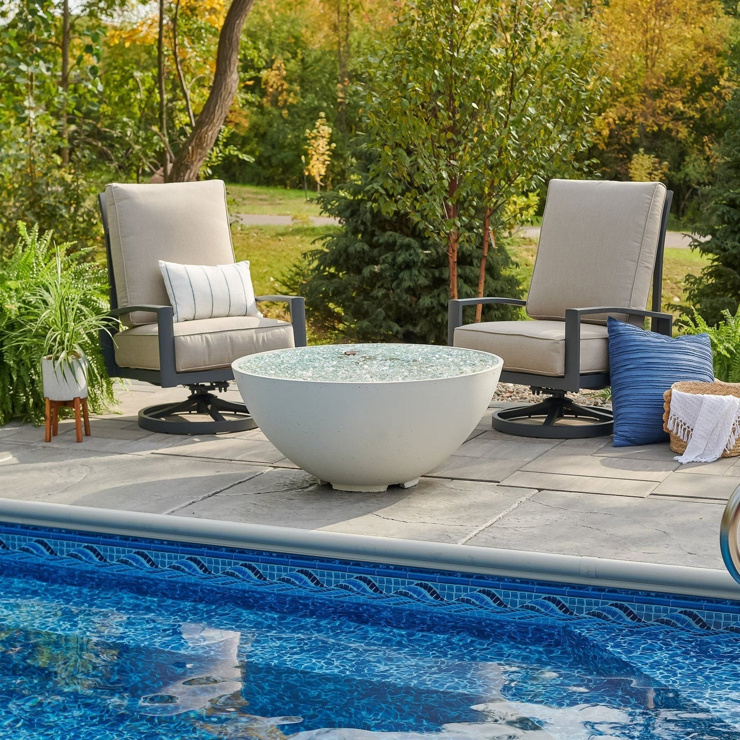 The Outdoor GreatRoom Company Cove Edge 42" White Gas Fire Pit Bowl