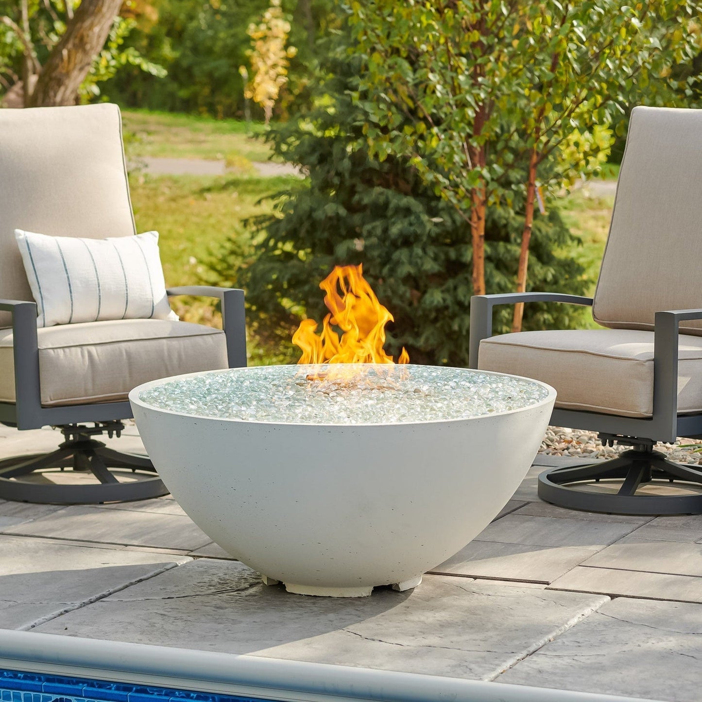The Outdoor GreatRoom Company Cove Edge 42" White Gas Fire Pit Bowl