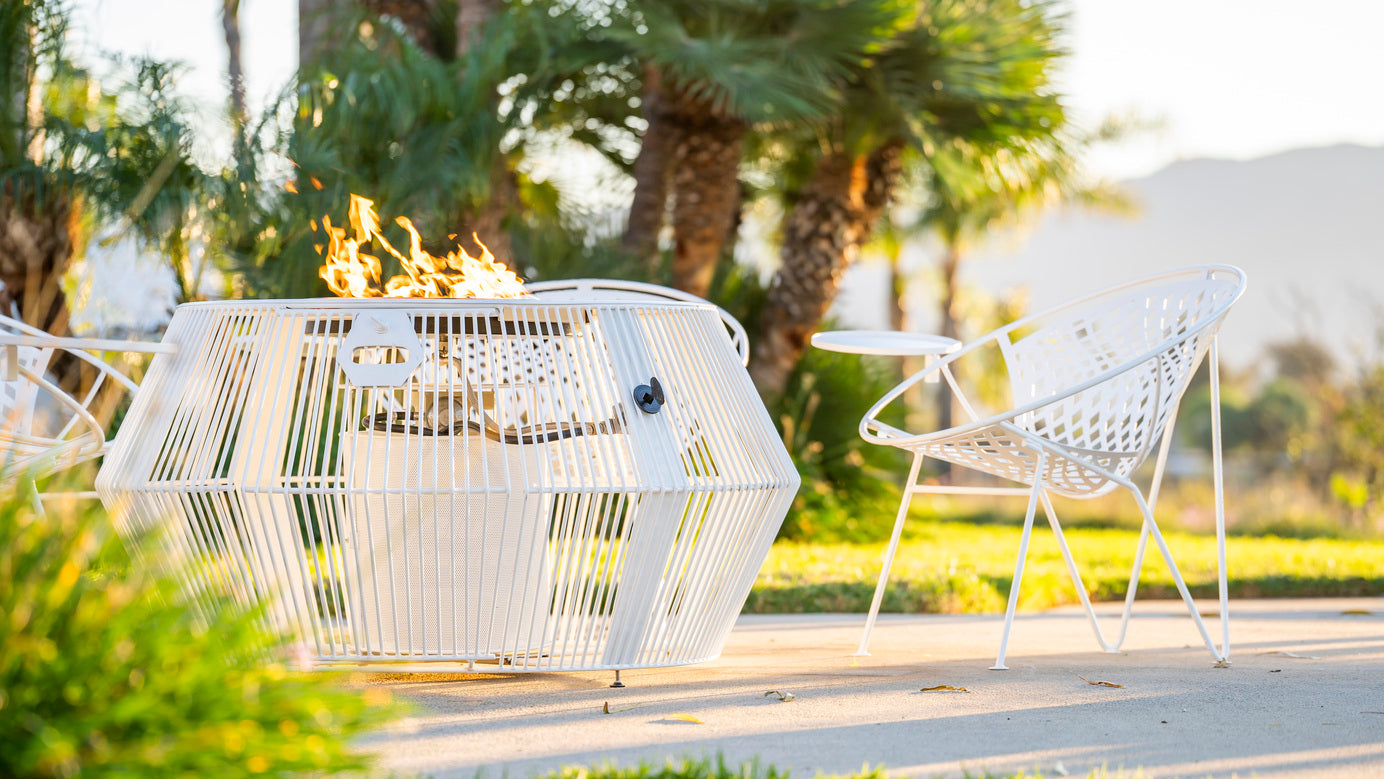 Cesto Fire Pit - Metal Powder Coat by The Outdoor Plus - Free Cover Included