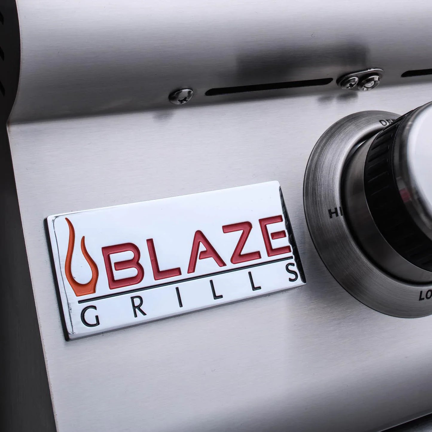 Blaze 6 ft BBQ Island with Premium 32" LTE Series Natural Gas Grill in Stainless Steel (BLZ-SS-ISLAND-4LTE2-NG)