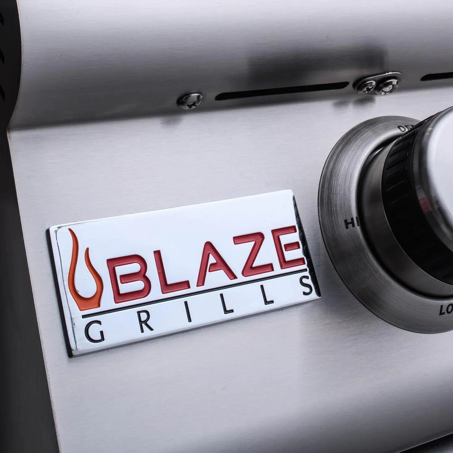 Blaze 6 ft BBQ Island with Premium 32" LTE Liquid Propane Gas Grill in Stainless Steel (BLZ-SS-ISLAND-4LTE2-LP)