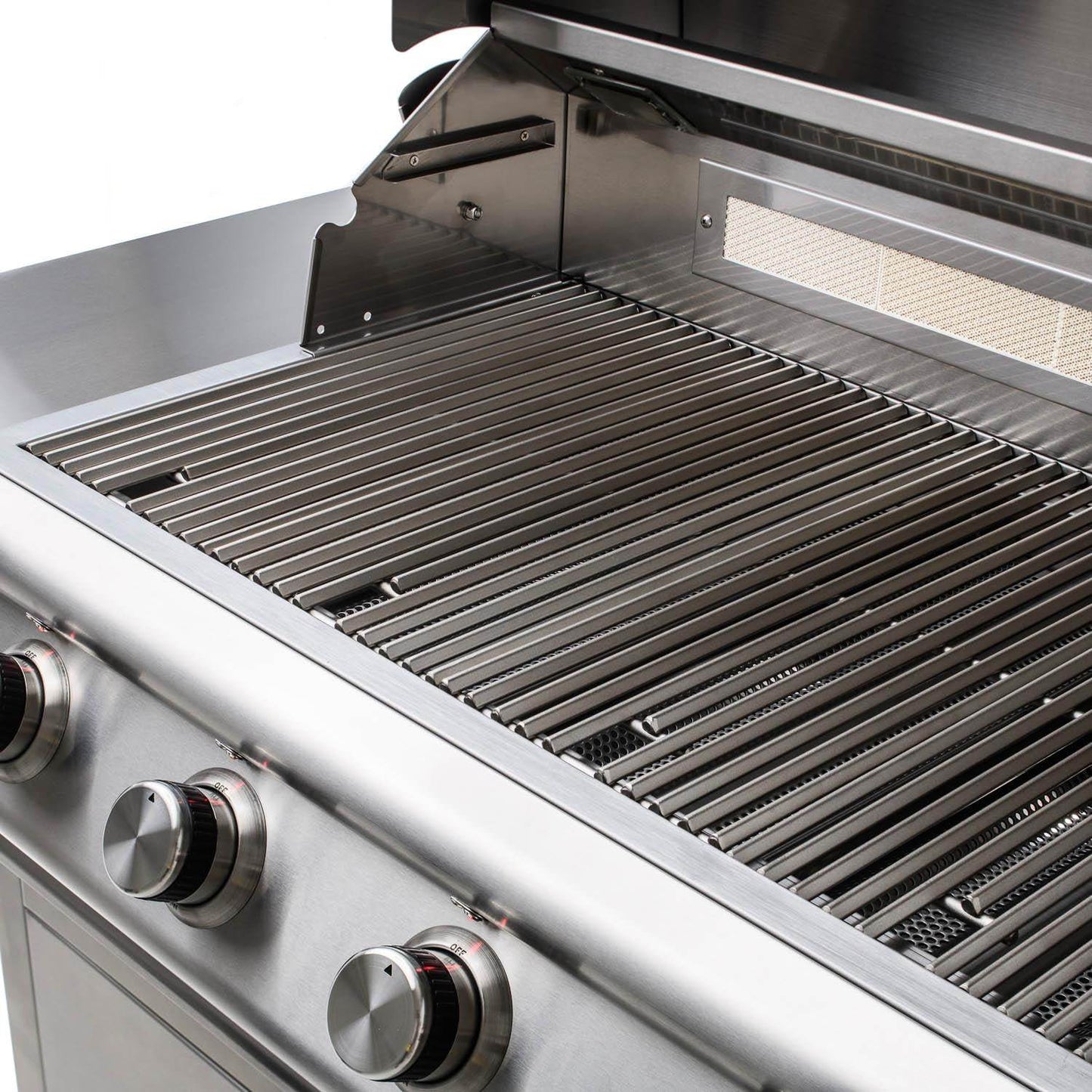 Blaze Grill Package - Premium LTE Marine Grade 32" 4-Burner Built-In Liquid Propane Grill, Side Burner and Beverage Center