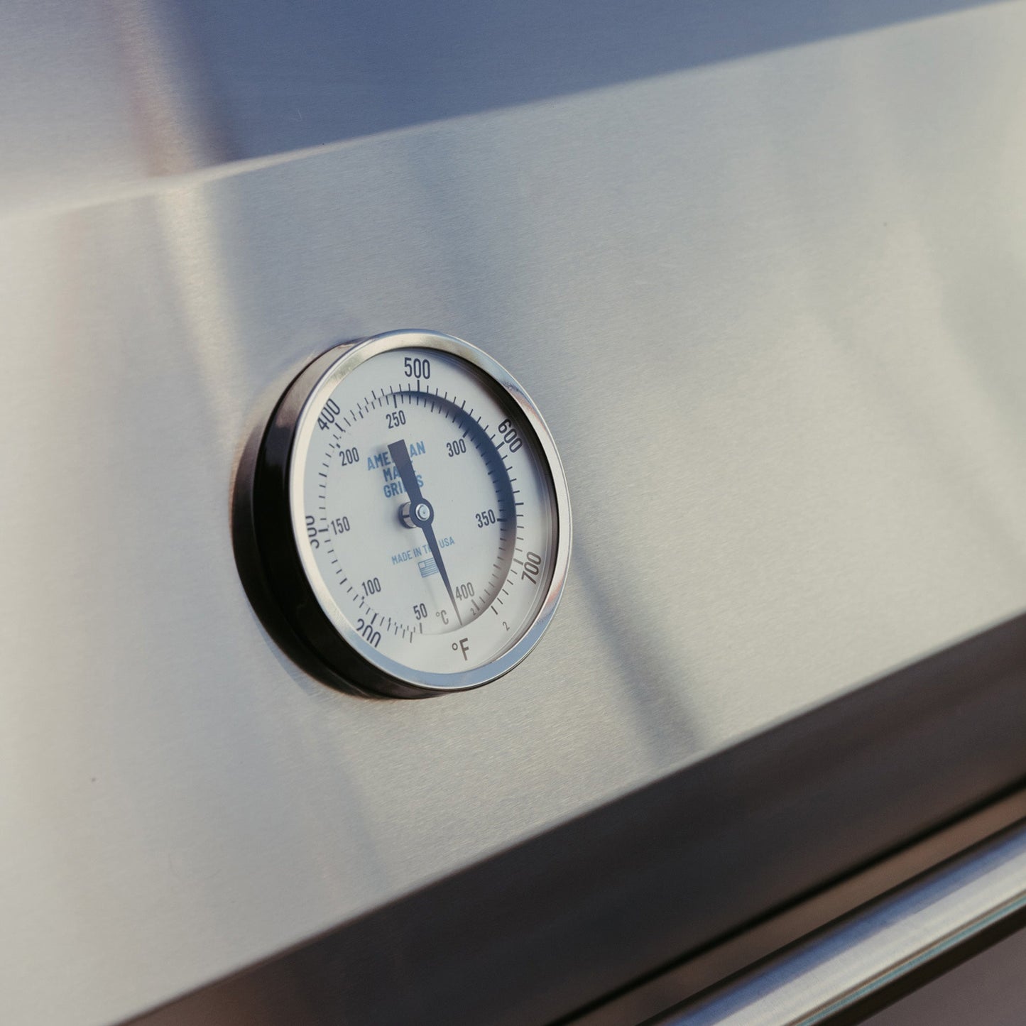 Encore - 54" Hybrid Grill
