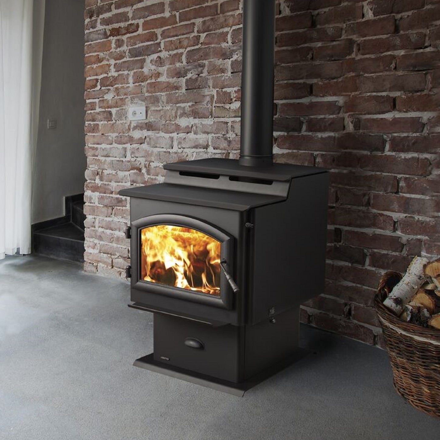 Quadra-Fire 5700 Step Top Wood Stove