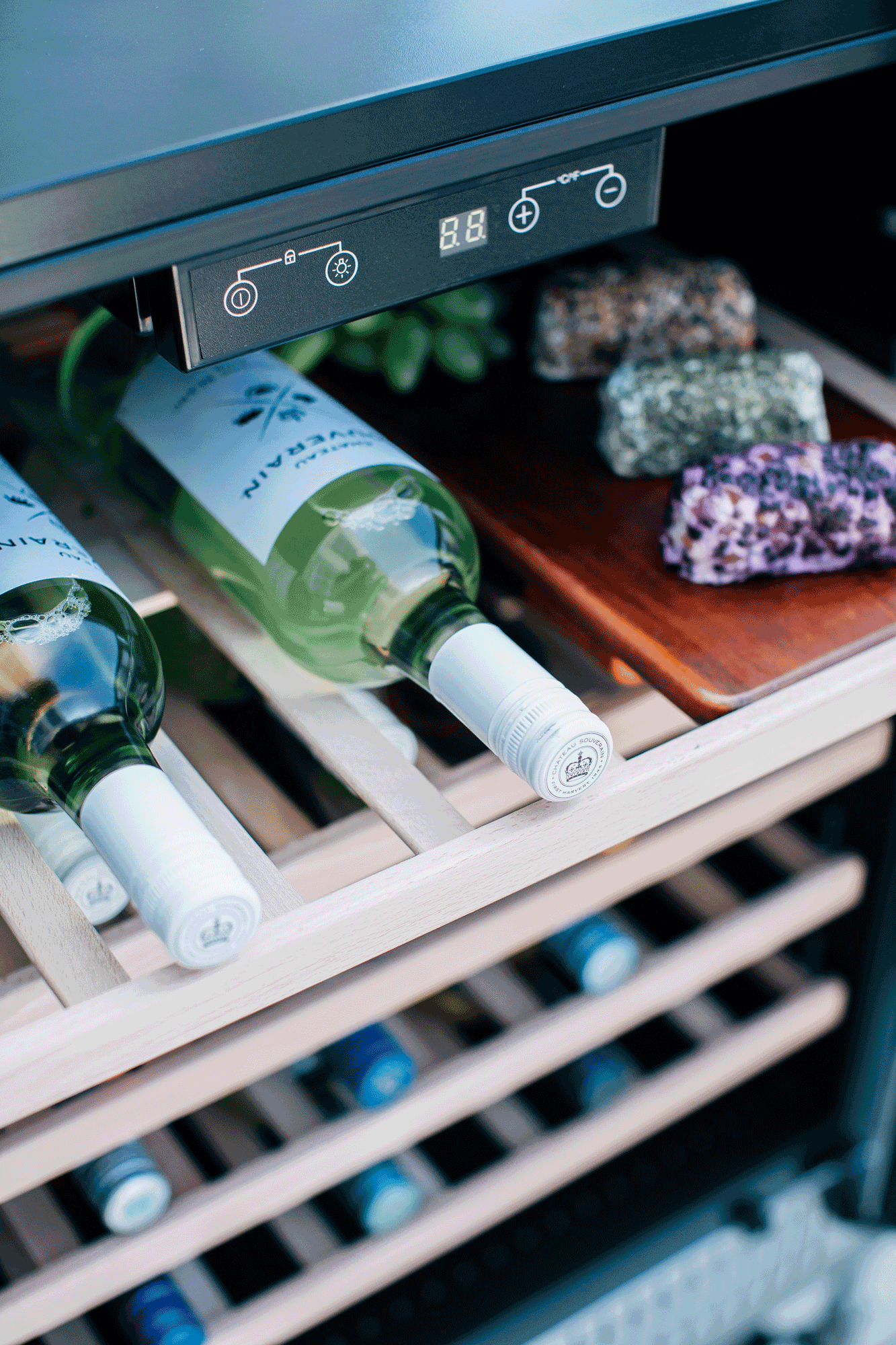 24" 5.3c Deluxe Outdoor Rated Wine Cooler